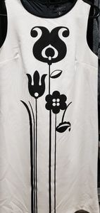 Black and white tulip dress size XL new